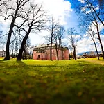 Palac Spiz Milkow Kolo Karpacza